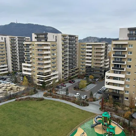 Jad Luxury 3 & 2 Urban Plaza Apartamento Braşov